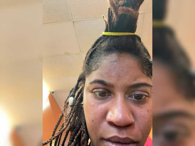 Kiarichikito1 Live Cam and Statistics on UnifiedCams