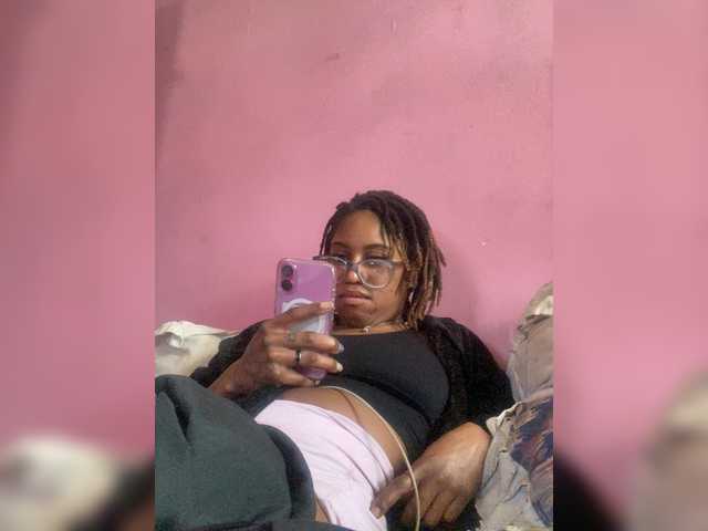 Kiarichikito1's BongaCams show and profile