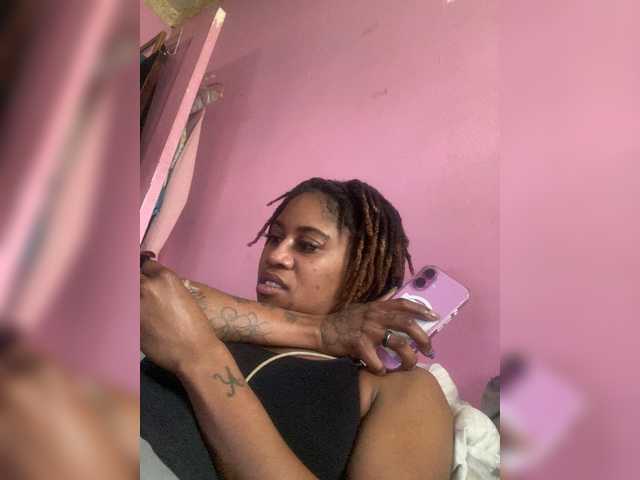 Kiarichikito1's BongaCams show and profile