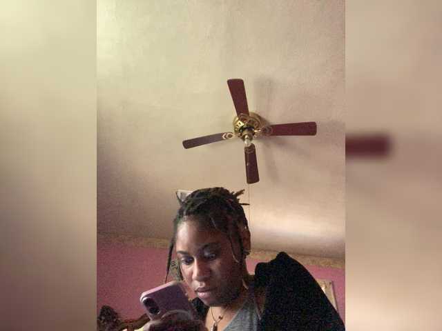 Kiarichikito1's BongaCams show and profile