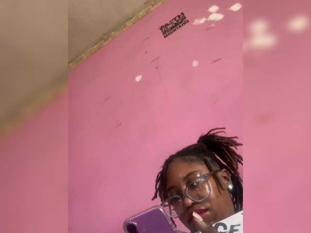 Kiarichikito1 from BongaCams is Freechat