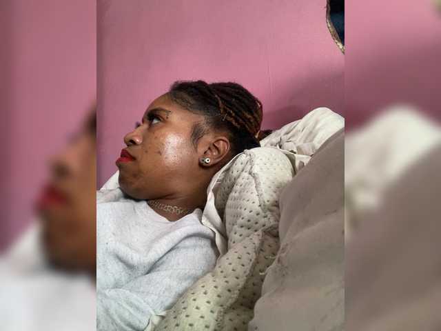 Kiarichikito1's BongaCams show and profile