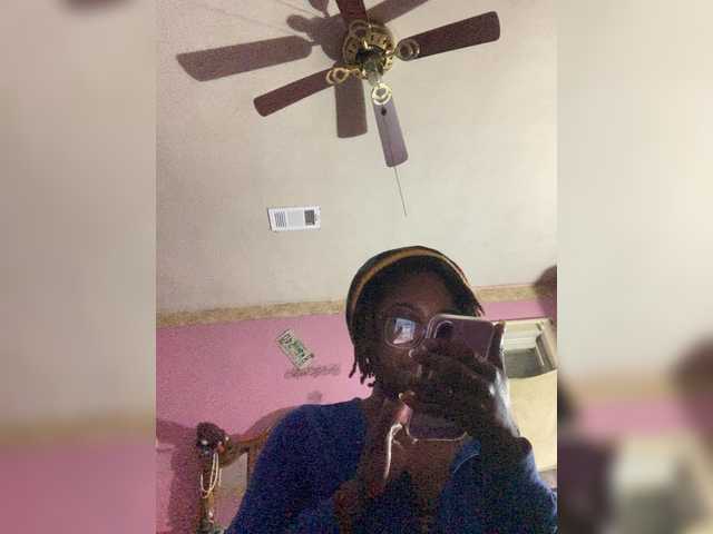 Kiarichikito1's BongaCams show and profile