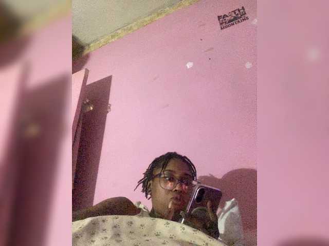 Kiarichikito1's BongaCams show and profile