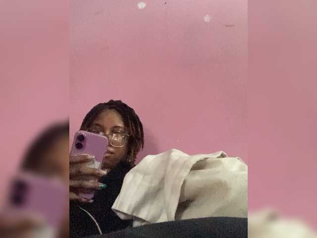 Kiarichikito1's BongaCams show and profile