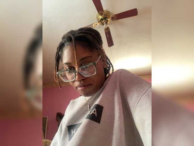 Kiarichikito1's BongaCams show and profile