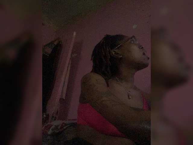 Kiarichikito1's BongaCams show and profile