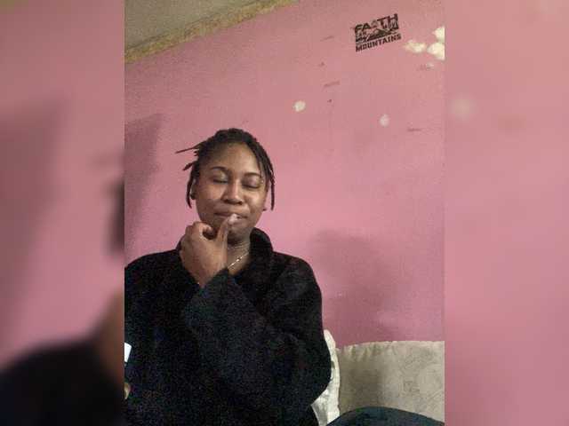 Kiarichikito1's BongaCams show and profile