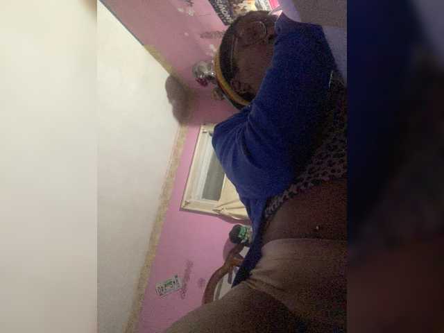 Kiarichikito1's BongaCams show and profile