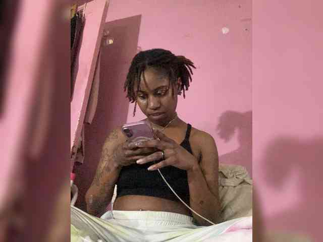 Kiarichikito1 Live Webcam on BongaCams