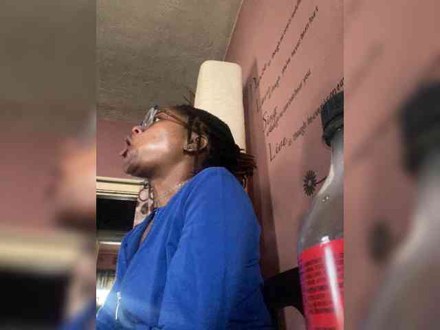 Kiarichikito1 Live Webcam on BongaCams