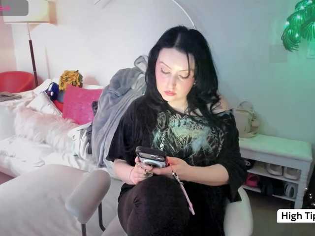 Vesabb's BongaCams show and profile