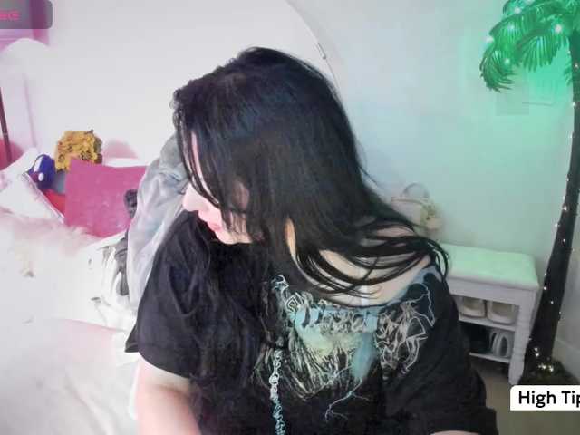 Vesabb's BongaCams show and profile