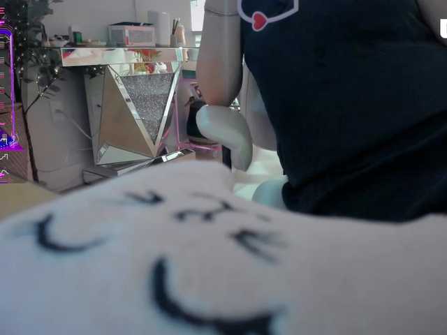 Vesabb's BongaCams show and profile