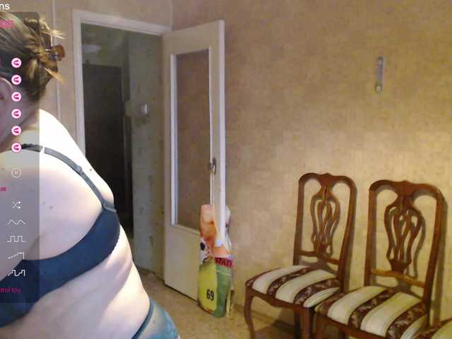 Fox23's BongaCams show and profile