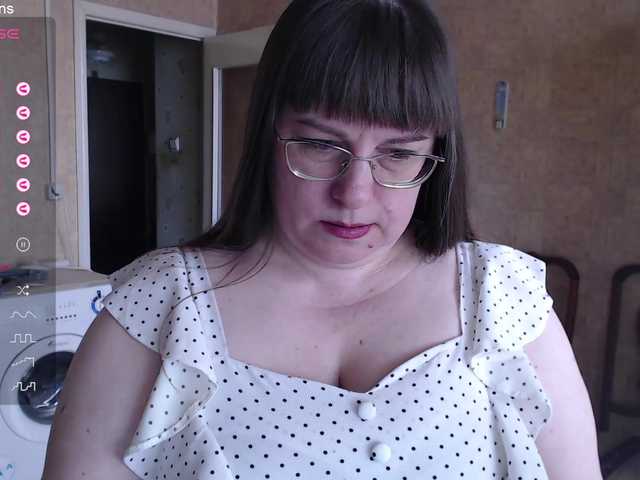 Fox23's BongaCams show and profile