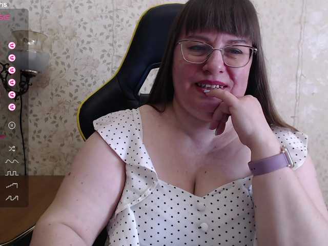 Fox23's BongaCams show and profile