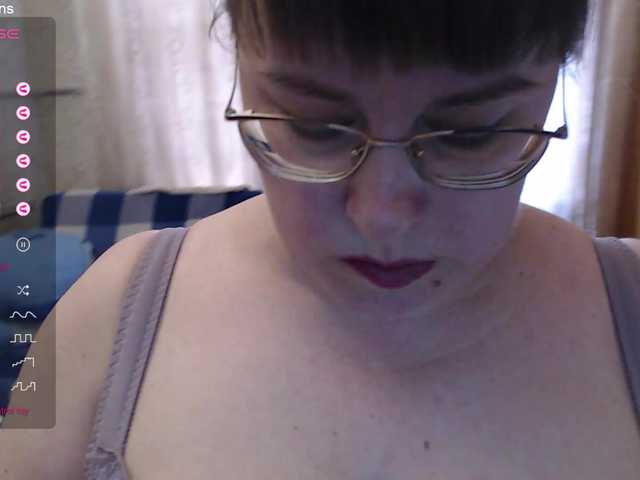 Fox23's BongaCams show and profile