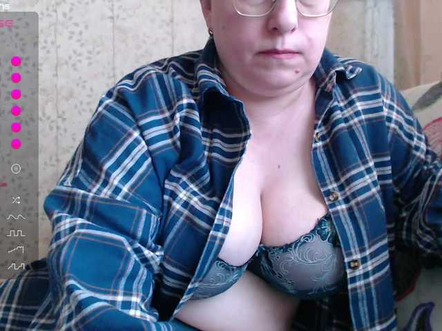 Fox23's BongaCams show and profile