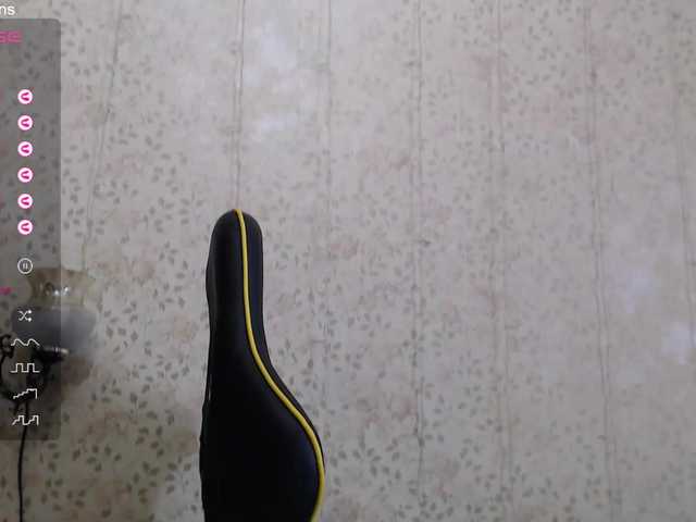 Fox23's BongaCams show and profile