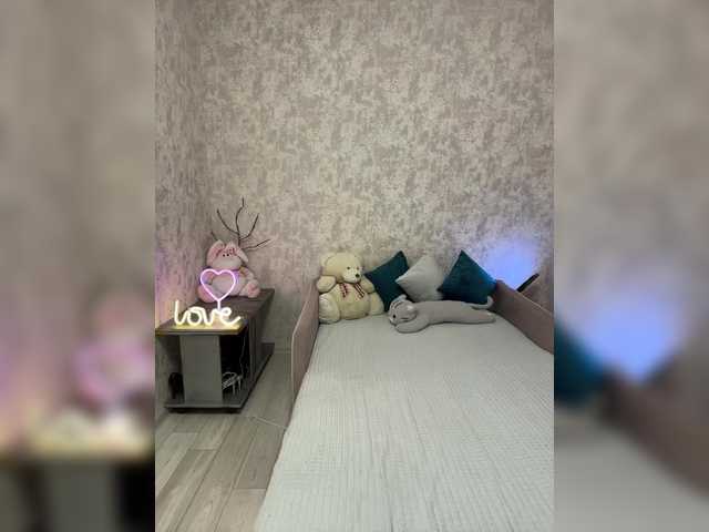 SeXXyMagic's BongaCams show and profile