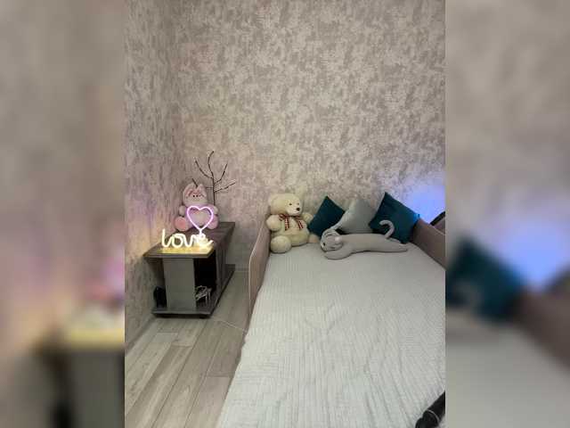 SeXXyMagic's BongaCams show and profile