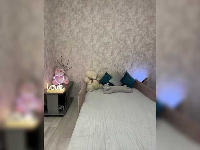 SeXXyMagic's BongaCams show and profile