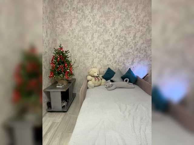 SeXXyMagic's BongaCams show and profile