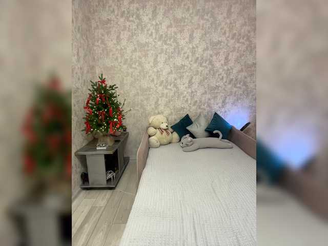 SeXXyMagic's BongaCams show and profile