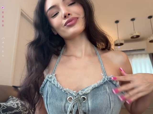 Sweet Elisonni wants you to fuck her body now elisonni from BongaCams