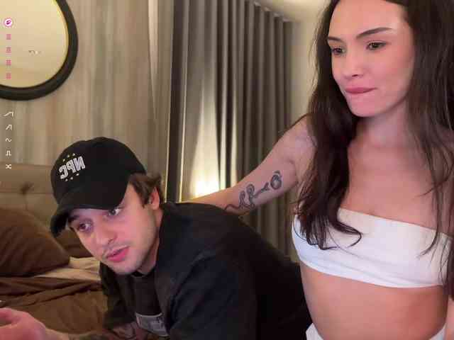 elisonni Live Webcam on {site_name}