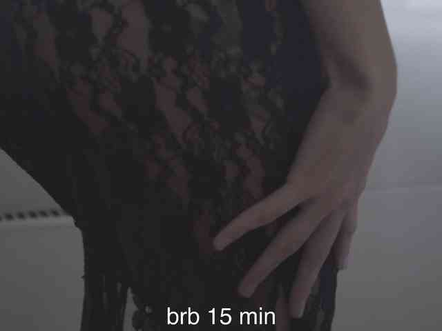 elisonni Live Webcam on BongaCams