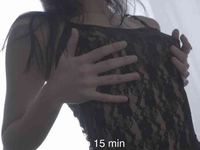 elisonni Live Webcam on BongaCams
