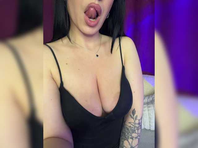 missJasmine07's BongaCams show and profile