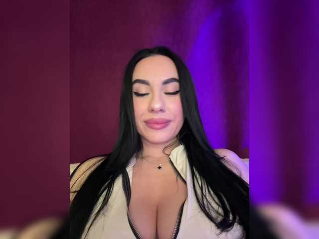 missJasmine07's BongaCams show and profile