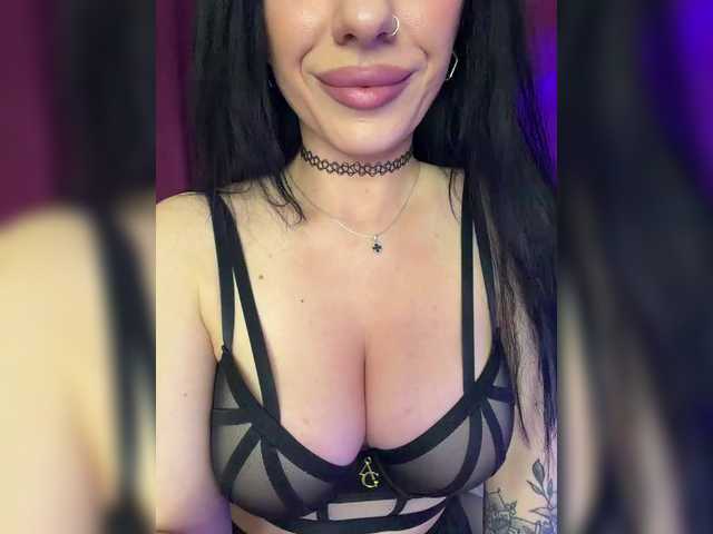 missJasmine07's BongaCams show and profile