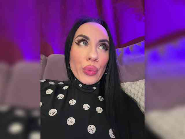 _EUPHORIAA_ webcam