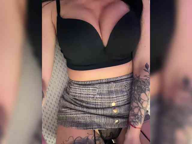 _EUPHORIAA_ webcam