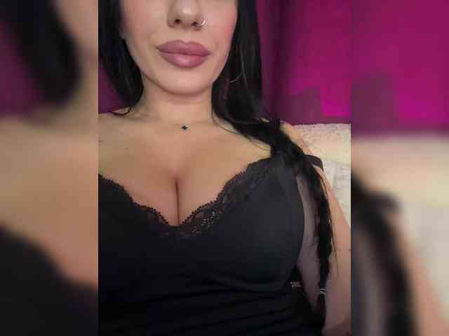 _EUPHORIAA_ webcam