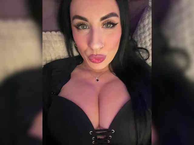 _EUPHORIAA_ webcam