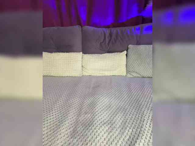 _EUPHORIAA_ webcam