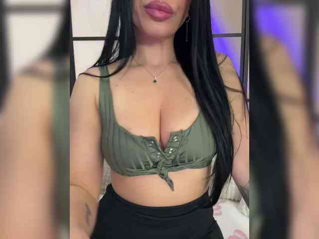 strip chat nude MissJasmine07