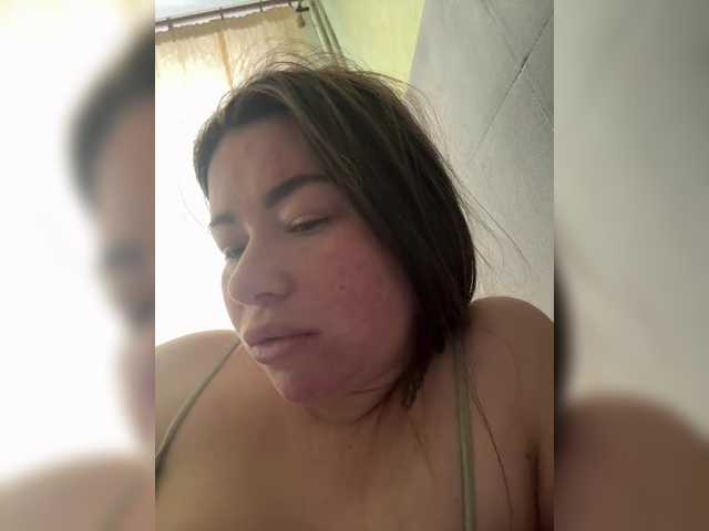 ViollaSweetA's BongaCams show and profile