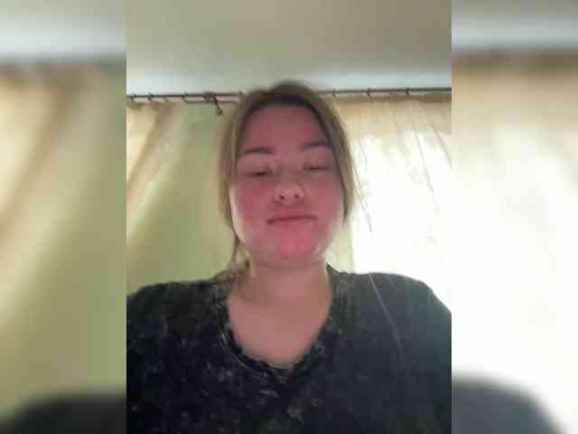 ViollaSweetA webcam