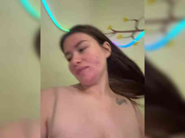 ViollaSweetA webcam