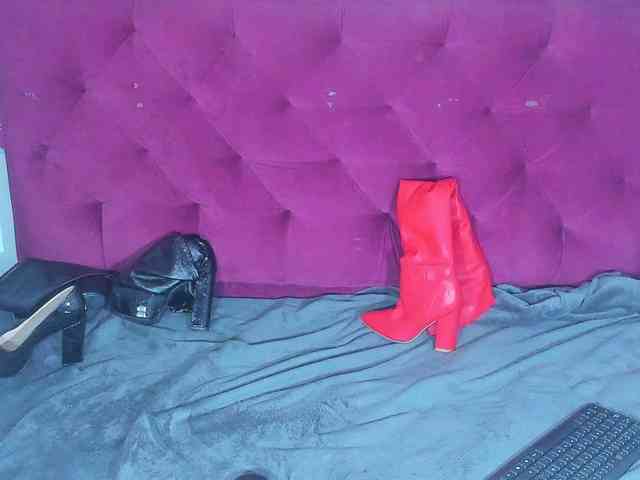 SandyQueen webcam