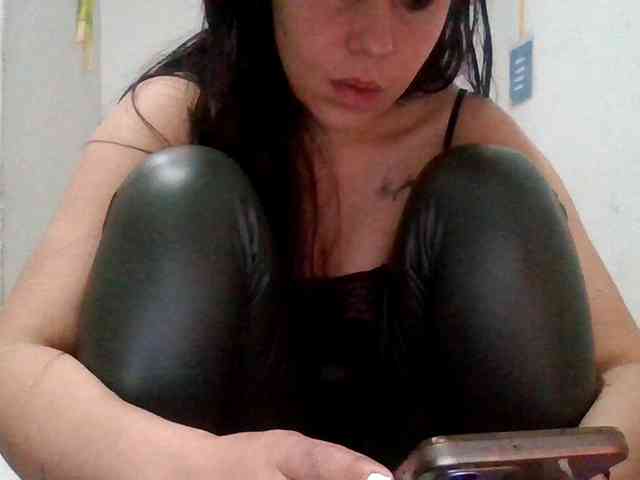 SandyQueen webcam