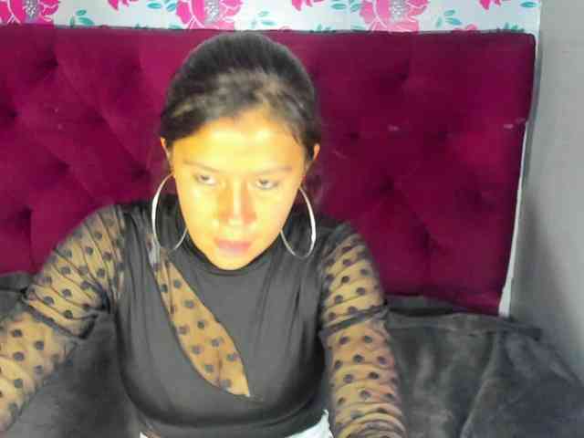 SandyQueen webcam