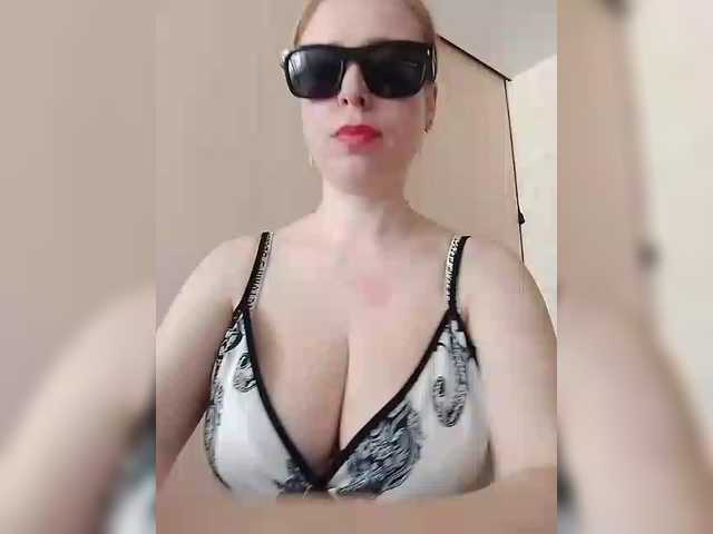 DashaKisa951's BongaCams show and profile