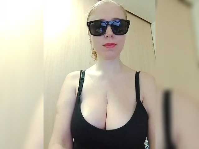 DashaKisa951's BongaCams show and profile